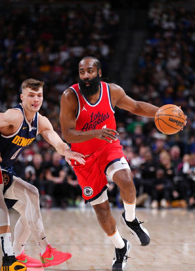 九游体育官方网站-哈登官方宣布败北新规，日本队引发争议！比赛高潮迭起-九游体育官方网站